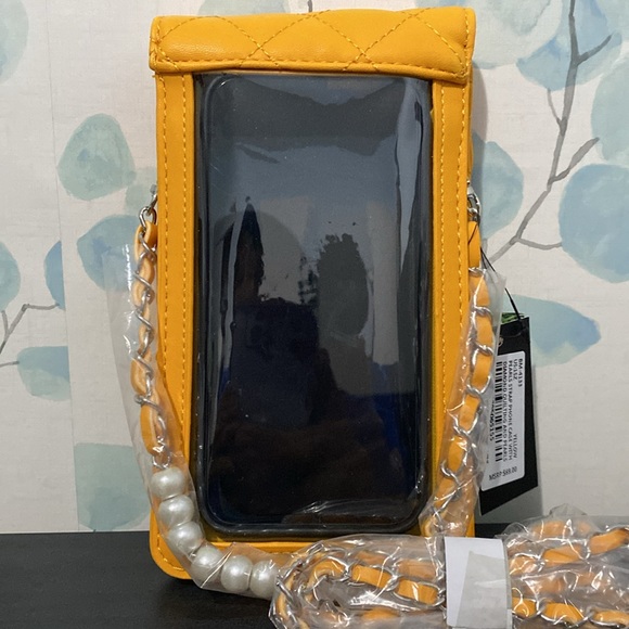 Badgley Mischka Crossbody Phone Case with Diamond Quilting and Pearls NWT - Picture 6 of 6